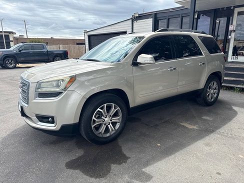 Used 2014 GMC Acadia SLT image 2