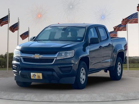 Used 2018 Chevrolet Colorado W/T w/ WT Convenience Package image 3