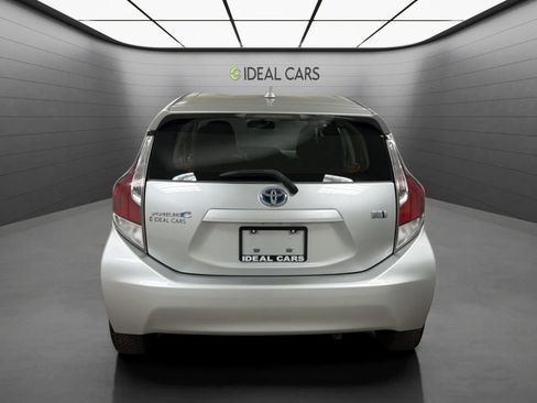 Used 2015 Toyota Prius C Two FWD image 6