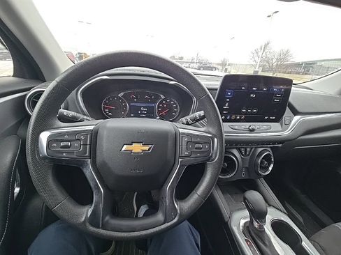 Used 2023 Chevrolet Blazer LT w/ Convenience Package image 18