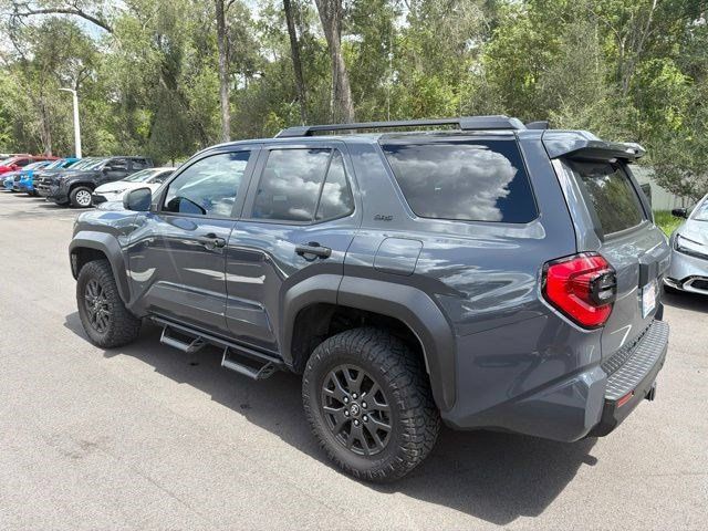 Used 2025 Toyota 4Runner 4WD image 2