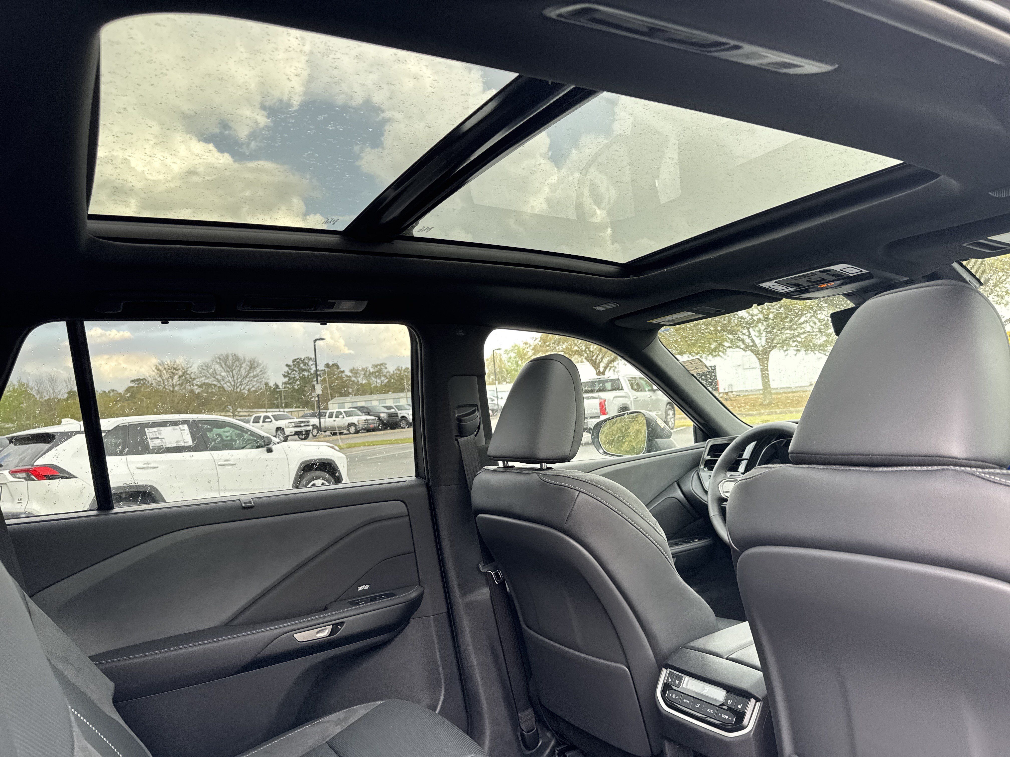 Used 2026 Lexus TX 350 AWD w/ Technology Package image 35