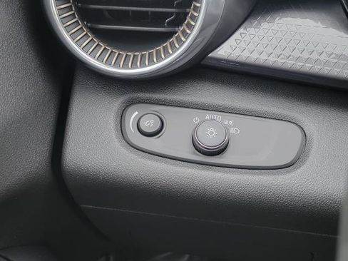 New 2026 Chevrolet Trax ACTIV w/ Driver Confidence Package image 12