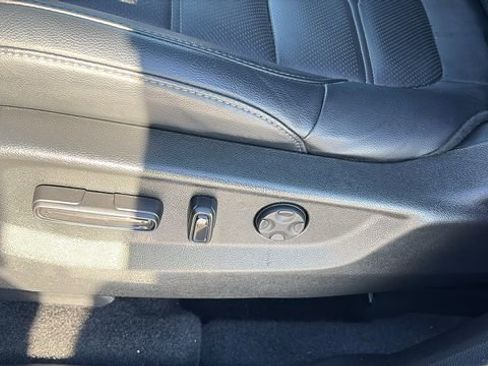 Used 2022 Honda CR-V EX-L image 21