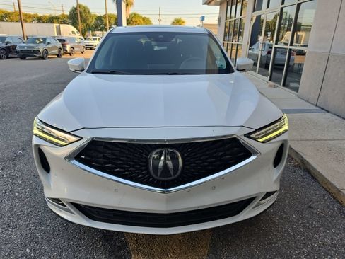 Certified 2024 Acura MDX FWD w/ Technology Package image 2