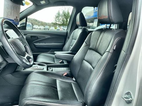 Used 2022 Honda Passport TrailSport image 15