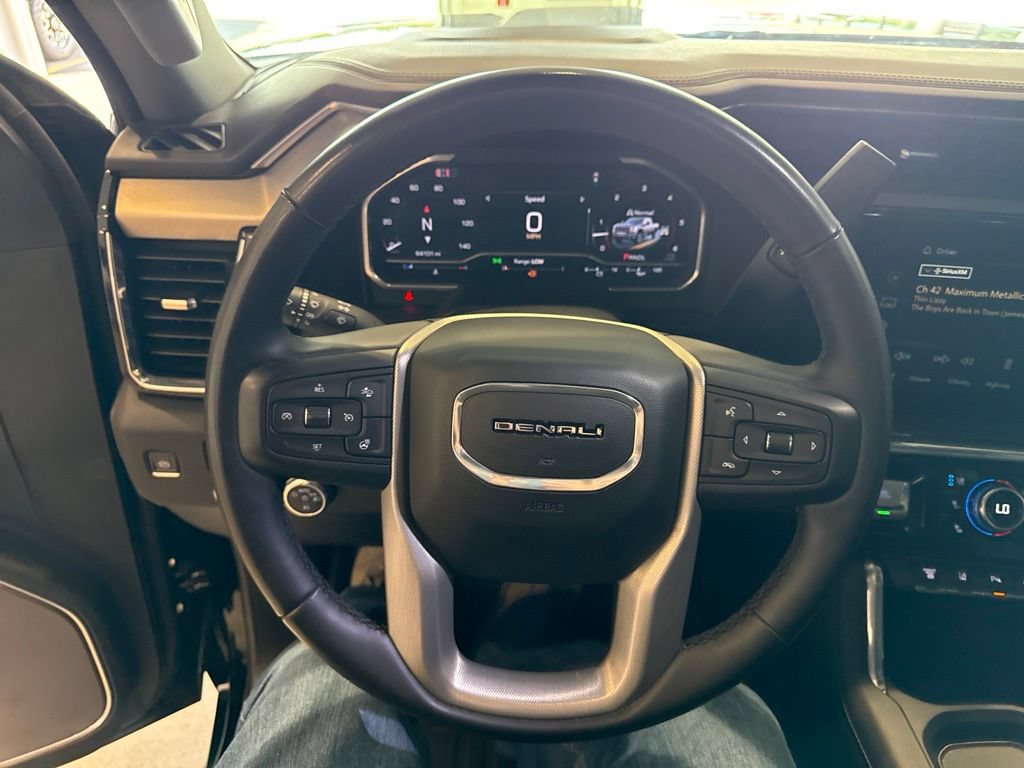 Used 2024 GMC Sierra 2500 Denali w/ Denali Reserve Package AWD/4WD image 31