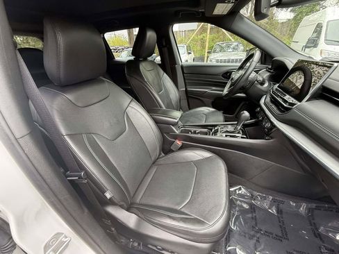 Used 2022 Jeep Compass High Altitude image 9