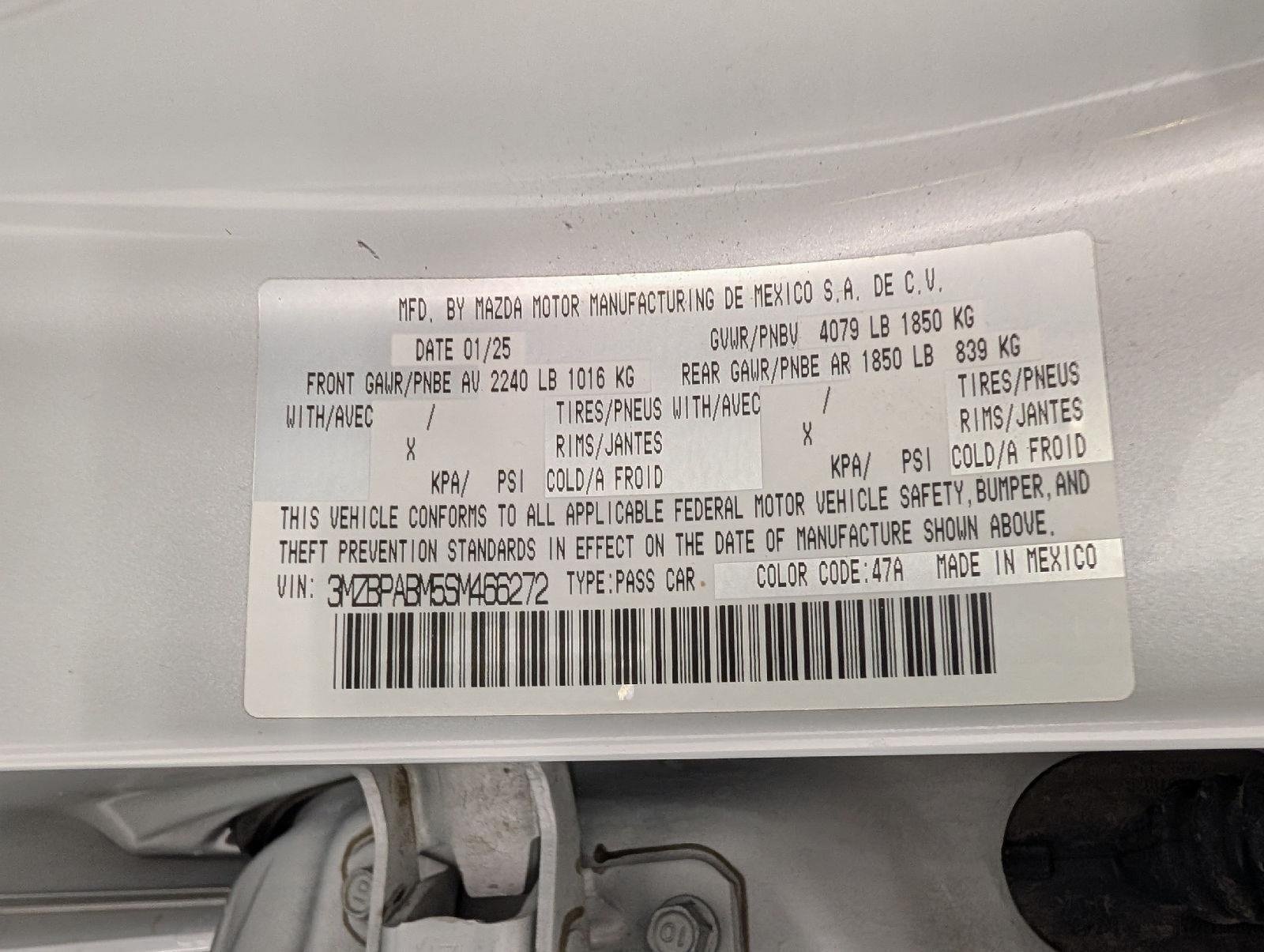 Used 2025 MAZDA MAZDA3 s FWD image 27