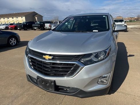 Used 2020 Chevrolet Equinox LT image 8