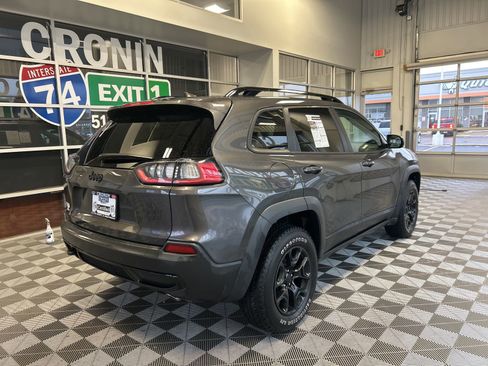 Used 2022 Jeep Cherokee Latitude w/ Sun & Sound Group image 6