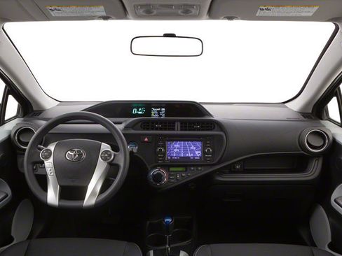 Used 2012 Toyota Prius C One image 7