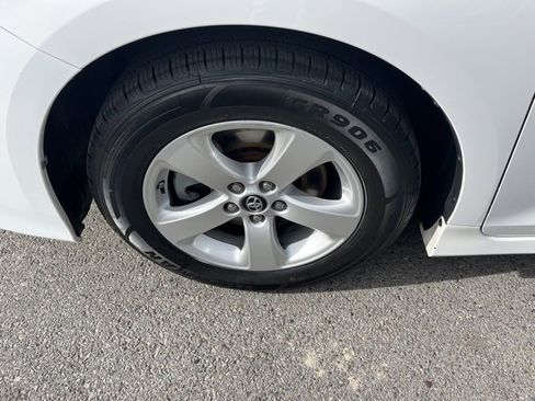 Used 2018 Toyota Sienna LE image 22