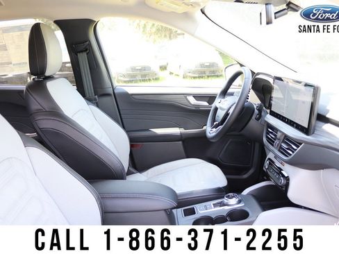 New 2024 Ford Escape PHEV w/ PHEV Premium Package image 49