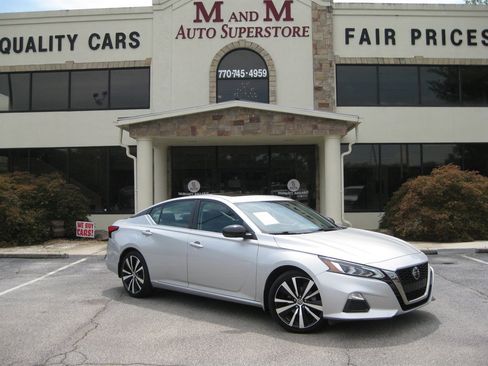 Used 2019 Nissan Altima 2.5 SR w/ SR Premium Package FWD image 1