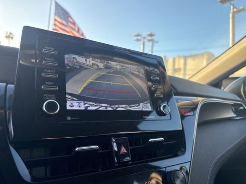 Used 2024 Toyota Camry SE w/ Convenience Package image 47