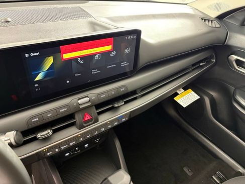 New 2026 Kia K4 FWD image 27