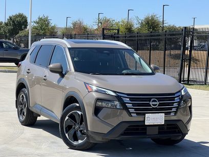 Used 2024 Nissan Rogue SV w/ SV Premium Package