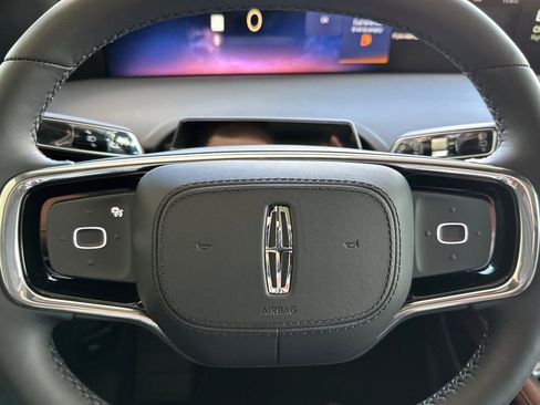 New 2026 Lincoln Nautilus Reserve image 23