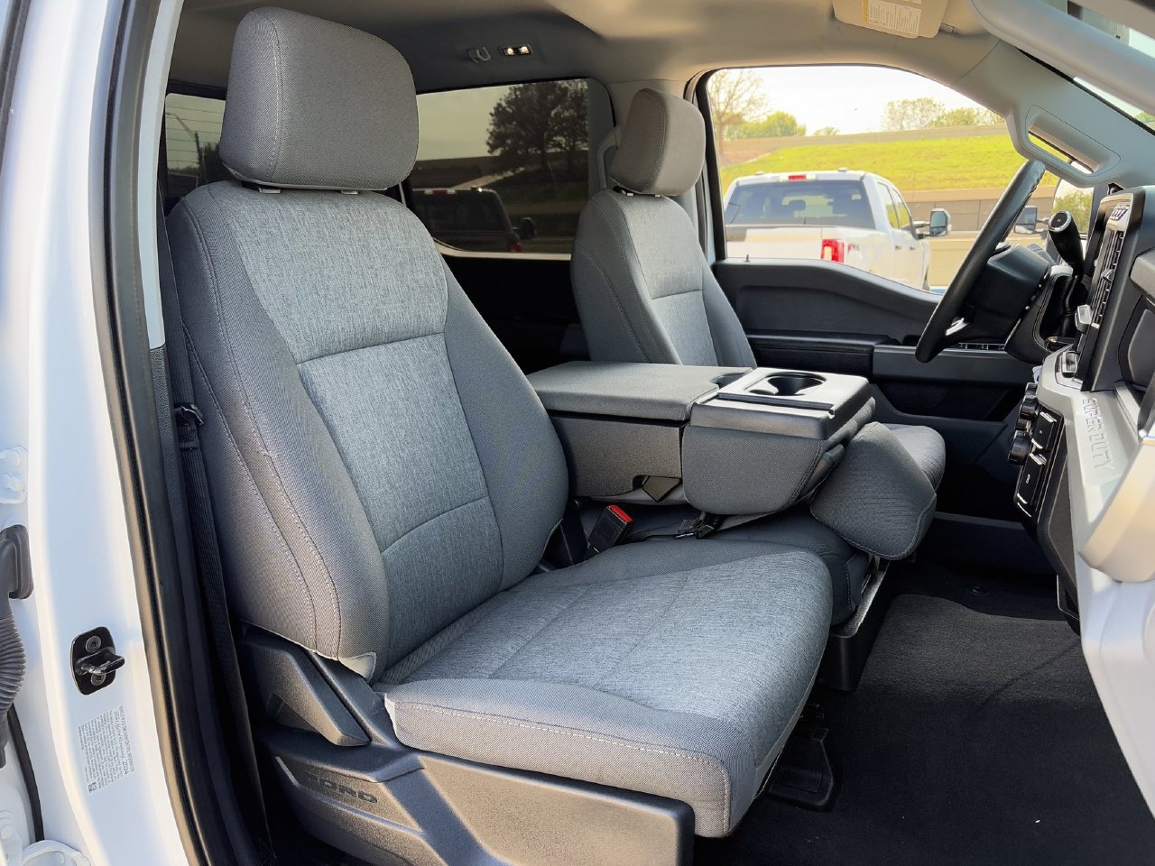Used 2024 Ford F250 XL w/ STX Appearance Package AWD/4WD image 31