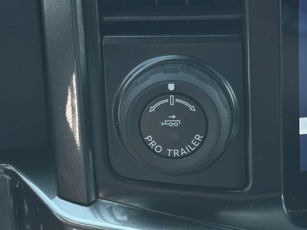 Used 2022 Ford F150 XLT w/ Equipment Group 302A High AWD/4WD image 29