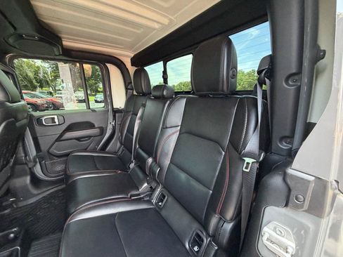Used 2021 Jeep Gladiator Rubicon AWD/4WD image 33