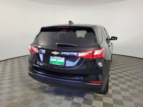 Used 2020 Chevrolet Equinox LS w/ LS Convenience Package FWD image 7