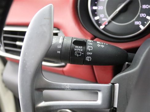 Used 2021 Maserati Levante GranSport image 34