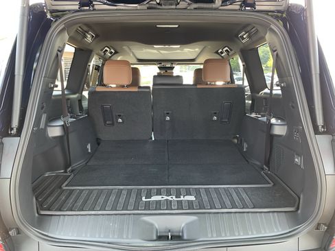 Used 2025 Lexus GX 550 AWD/4WD image 34