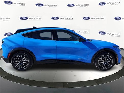 Certified 2024 Ford Mustang Mach-E Premium image 6