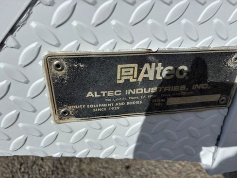 Used 1999 Ford F450 2WD Regular Cab Super Duty image 14