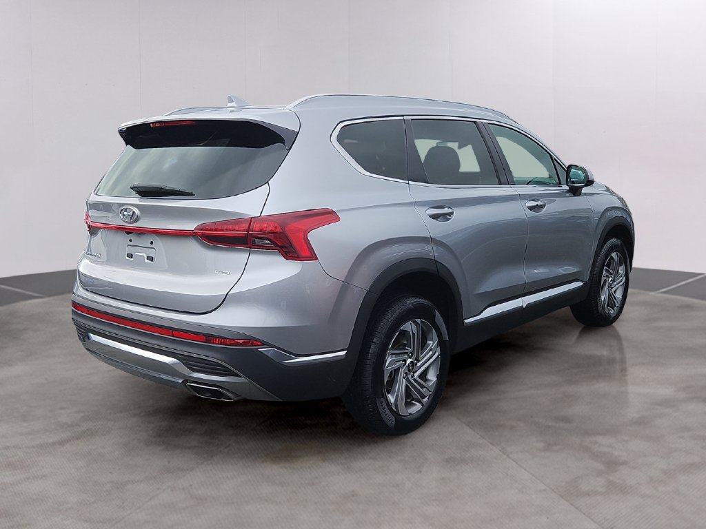 Used 2022 Hyundai Santa Fe SEL AWD/4WD image 4