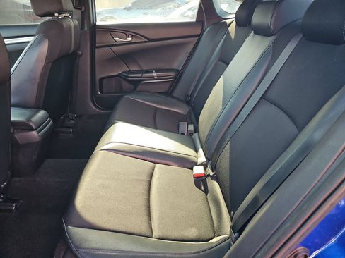Used 2019 Honda Civic Sport image 14