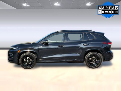 Used 2026 Volkswagen Tiguan SE R-Line FWD image 2