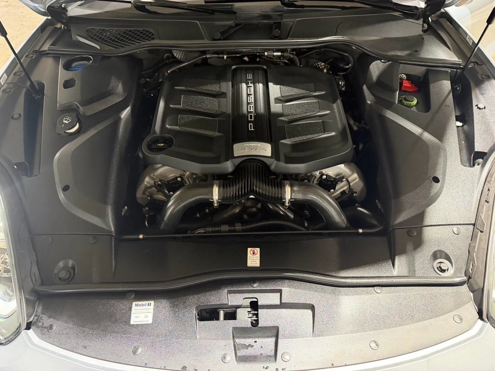 Used 2018 Porsche Cayenne S AWD/4WD image 20