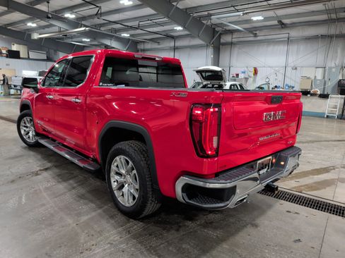 Used 2020 GMC Sierra 1500 SLT w/ SLT Premium Plus Package image 4