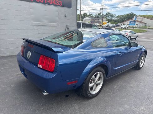 Used 2006 Ford Mustang Coupe image 8