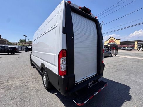 Used 2024 RAM ProMaster 3500 w/ Delivery Van Package FWD image 5
