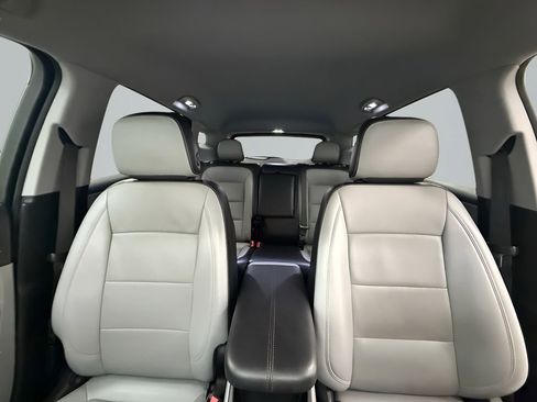 Used 2022 GMC Terrain SLT AWD/4WD image 15
