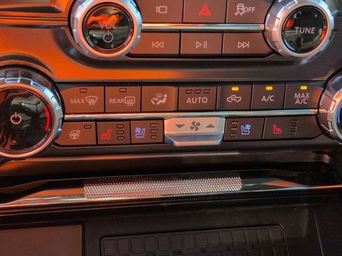 New 2025 Ford F150 Lariat w/ Equipment Group 501A Mid image 25