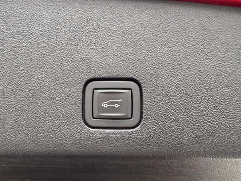 Used 2021 Cadillac XT6 Sport AWD/4WD image 11