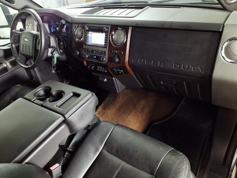 Used 2012 Ford F250 Lariat w/ Lariat Ultimate Pkg image 11