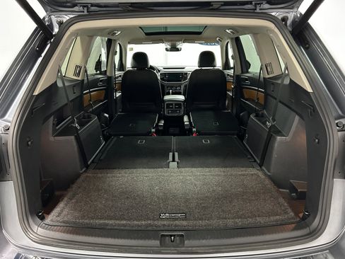 Used 2018 Volkswagen Atlas SEL Premium image 35