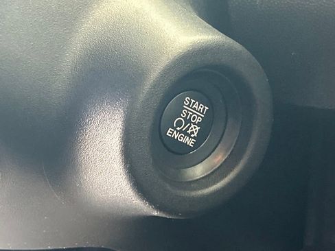 Used 2023 RAM ProMaster 2500 w/ Convenience Group image 30