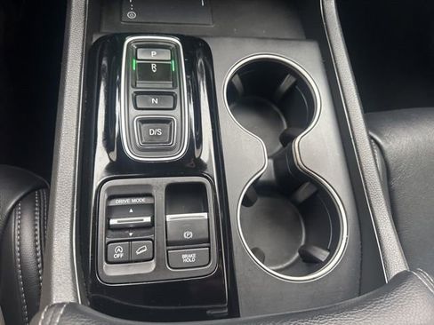 Used 2025 Honda Pilot Touring image 31