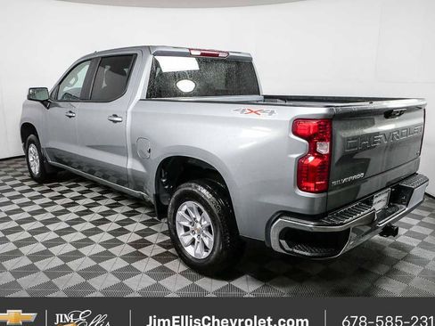 Certified 2025 Chevrolet Silverado 1500 LT AWD/4WD image 25