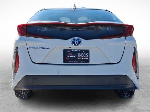 Used 2021 Toyota Prius Prime LE image 5