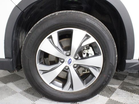 Used 2025 Subaru Ascent Premium AWD/4WD image 35