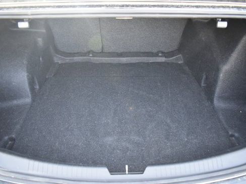 Used 2021 Chevrolet Malibu RS image 21