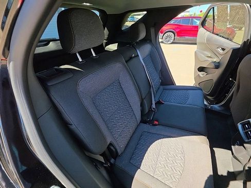 Used 2024 Chevrolet Equinox LT AWD/4WD image 28